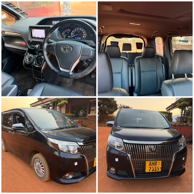 2016 Toyota Esquire 