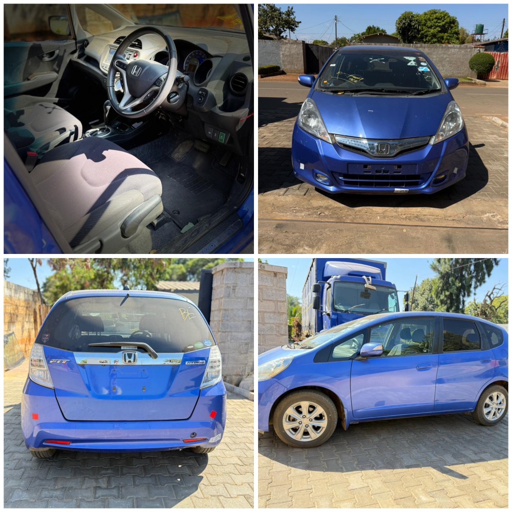 2012 Honda Fit   Hybrid